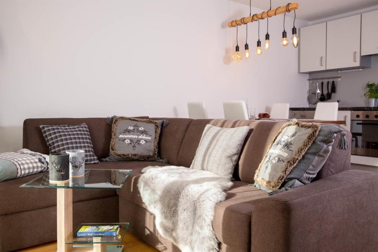 Mountain Deluxe Apartment Bartholomäberg Екстериор снимка